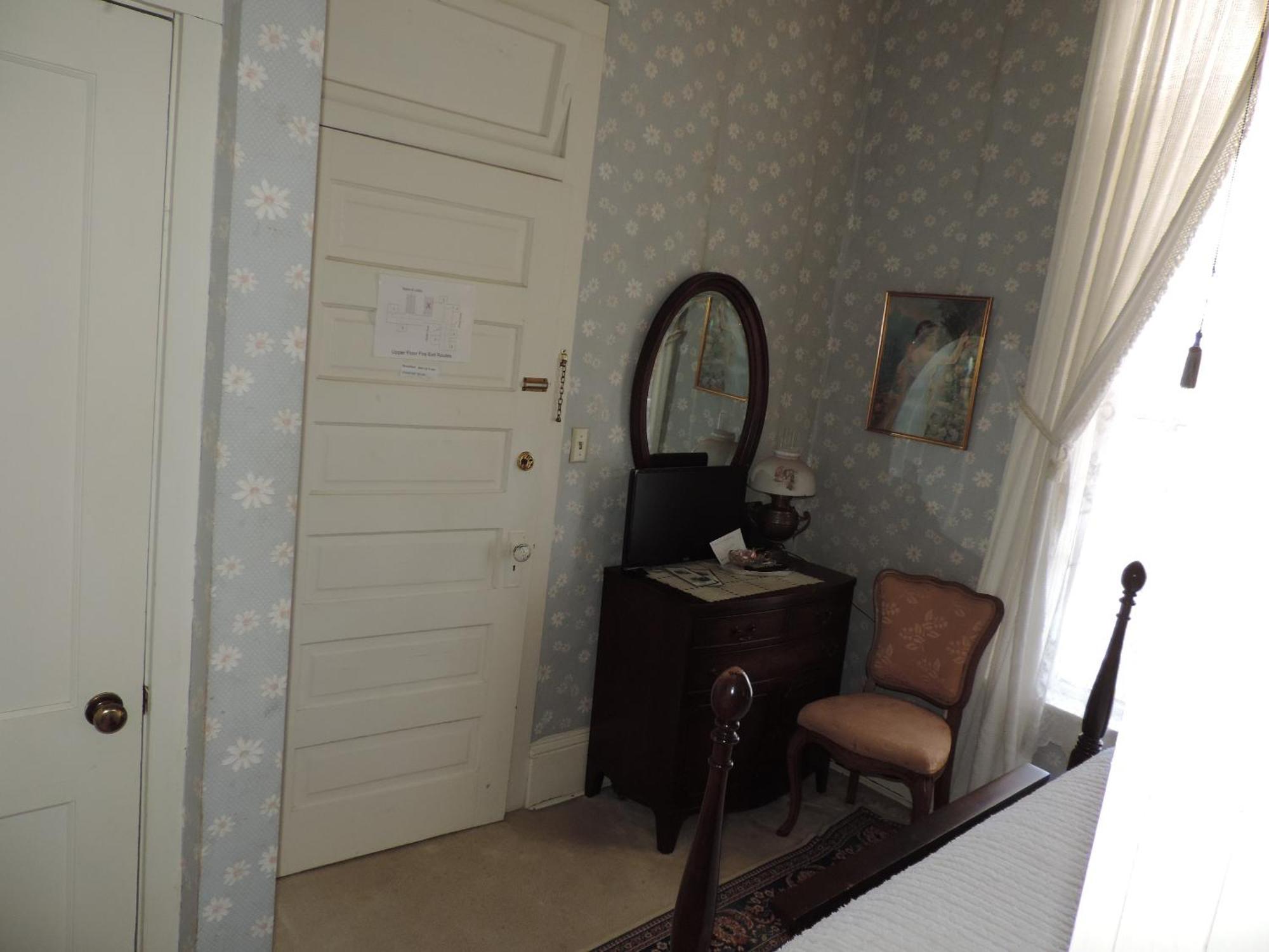 Franklin Terrace Bed And Breakfast ภายนอก รูปภาพ